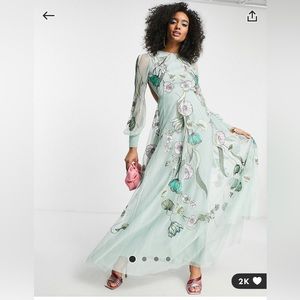 Embroidered floral dress maxi dress |size 8|